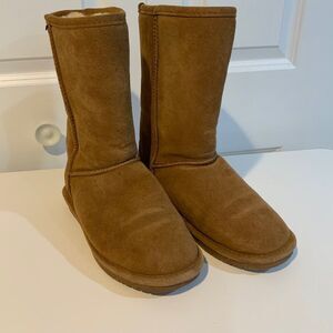 BEARPAW Emma Short Chestnut Brown Suede Sheepskin Fur Boots Size 7